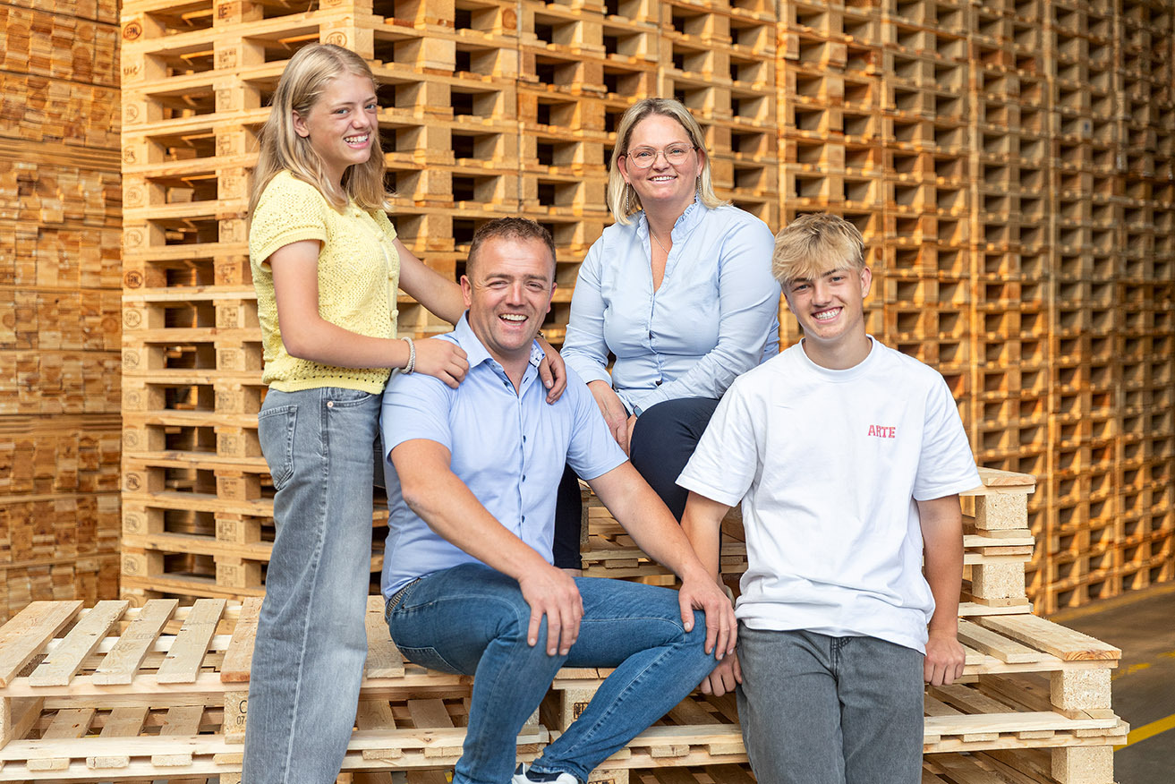 Palletten Roels 010925 1366